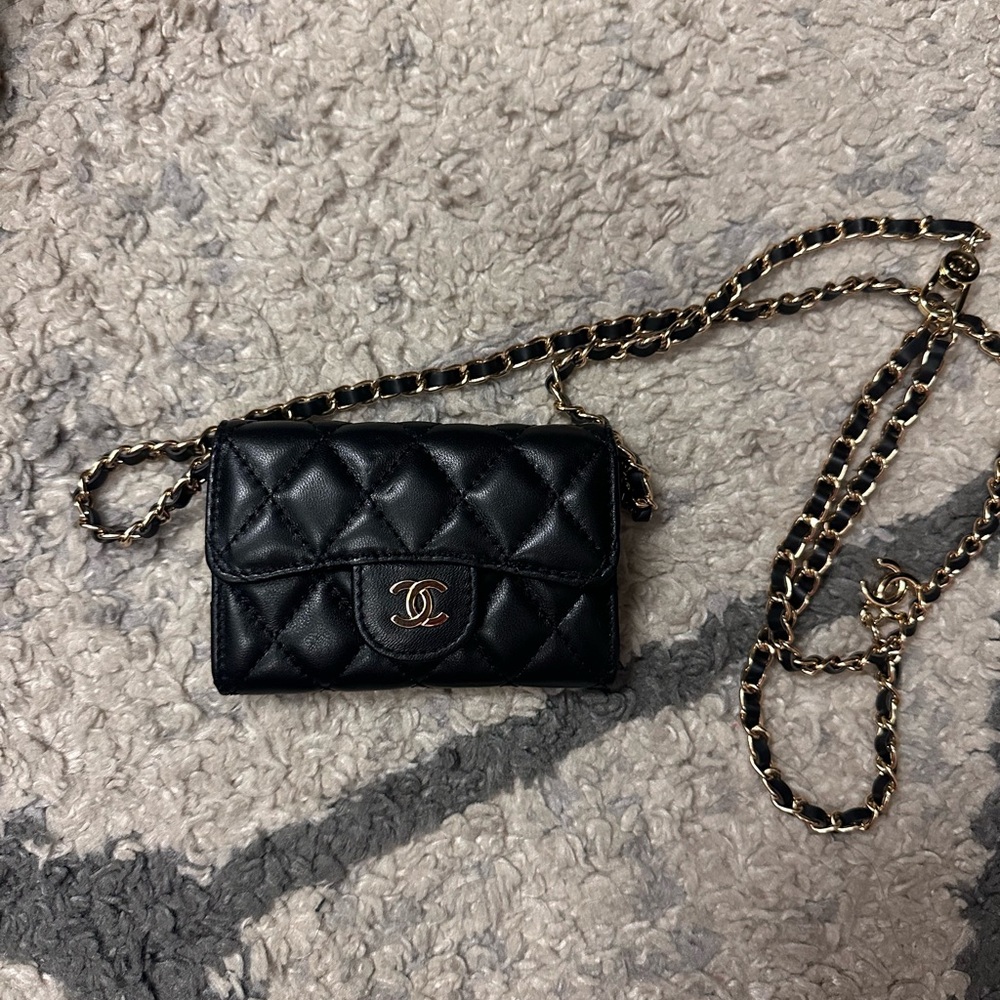 Black Quilted Crossbody Bag with Gold Chain